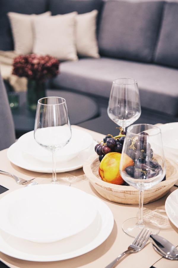 Mono Boutique Apartments Тирана Экстерьер фото