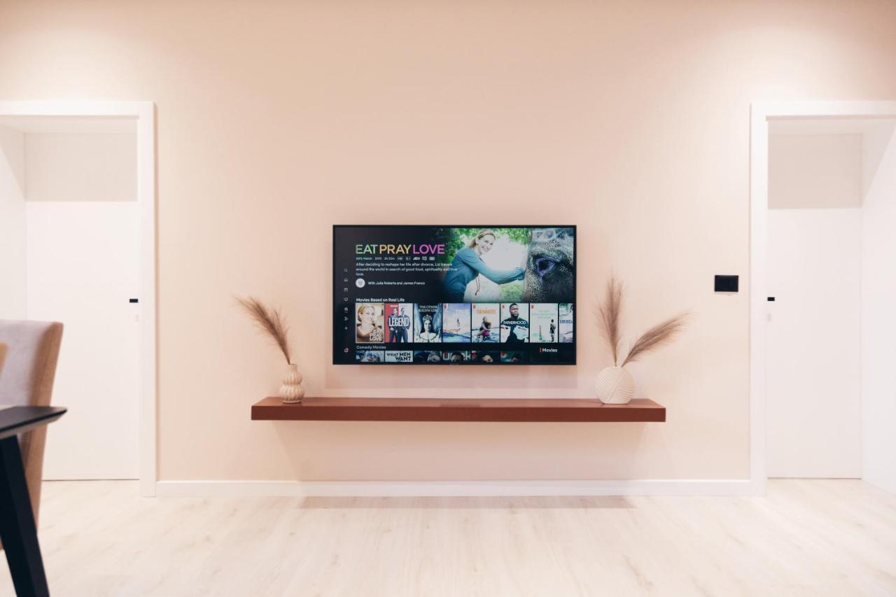 Mono Boutique Apartments Тирана Экстерьер фото